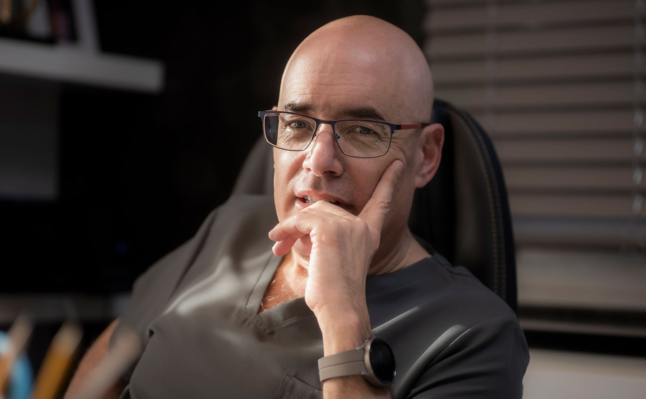 Dr. Zvi Gutmacher