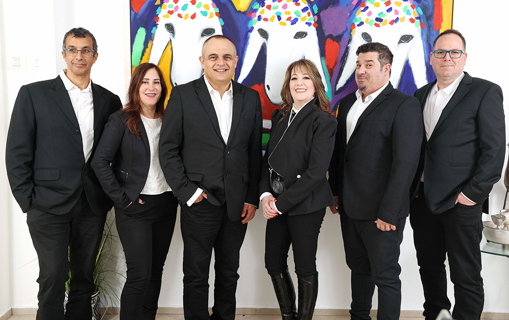 Avi Geffen, Law Office