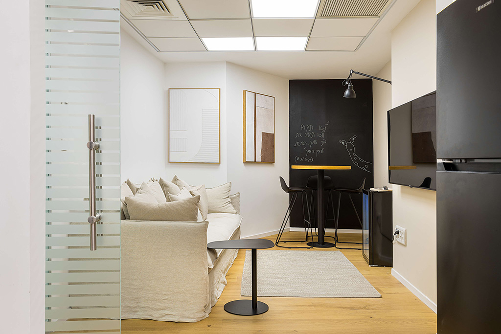 AOi – Abadi, Oiknine & Co., Law Office - 5