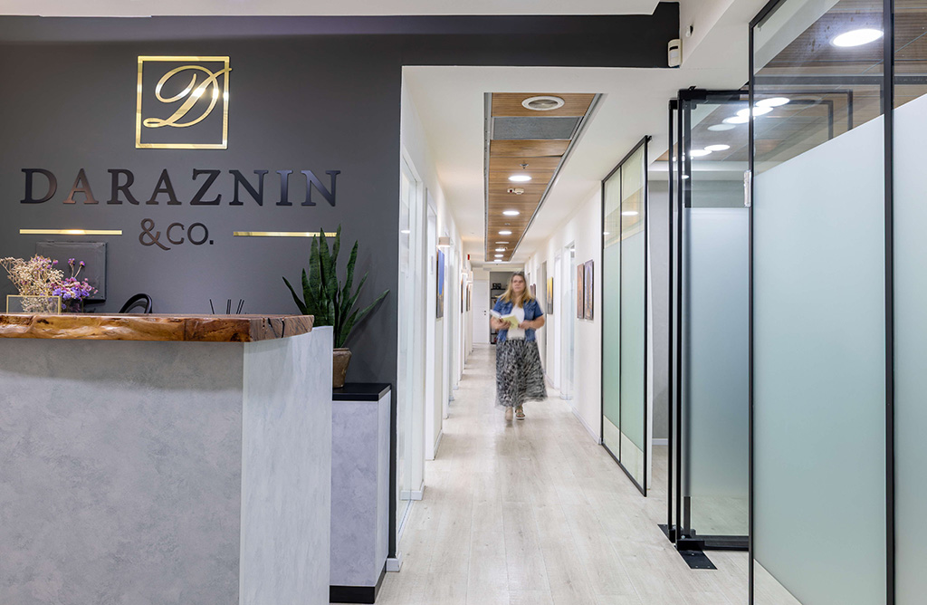 Dana Daraznin, Attorney and Mediator - 3