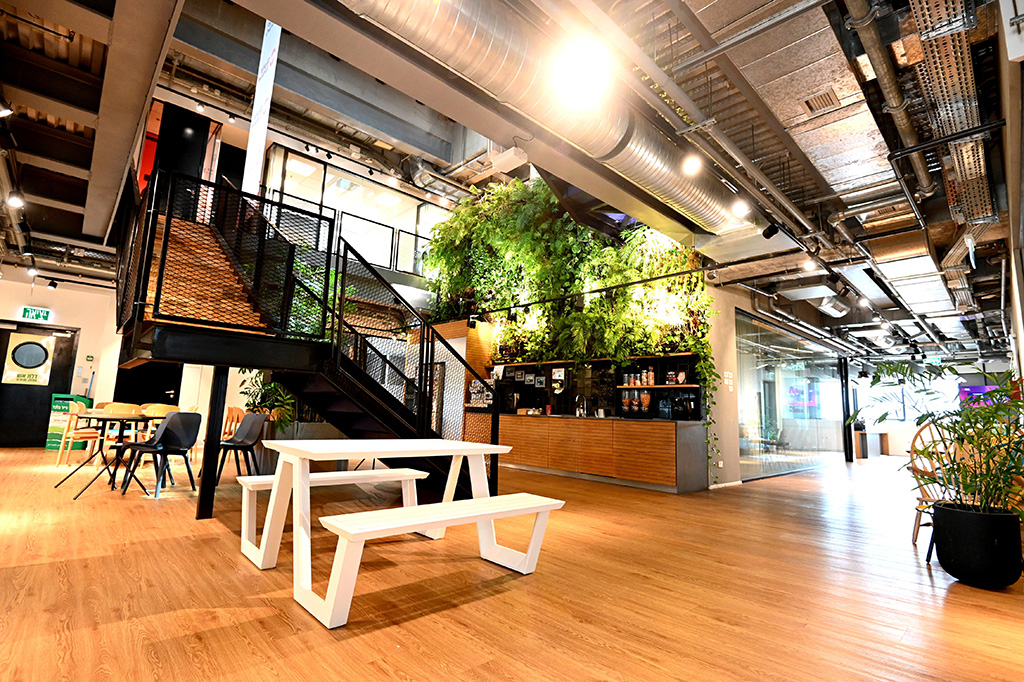 Digital Turbine - Office