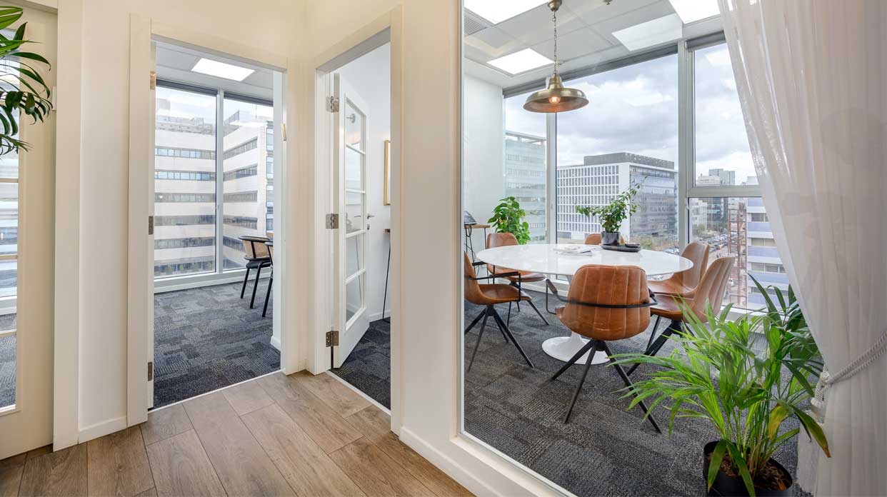 Anat Bash, Law Office - 6