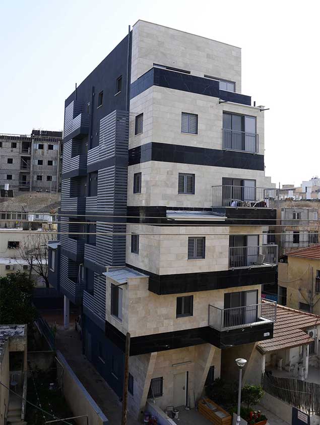 שינפלד נכסים והשקעות בע"מ - 4 שינפלד נכסים והשקעות בע"מ - 4