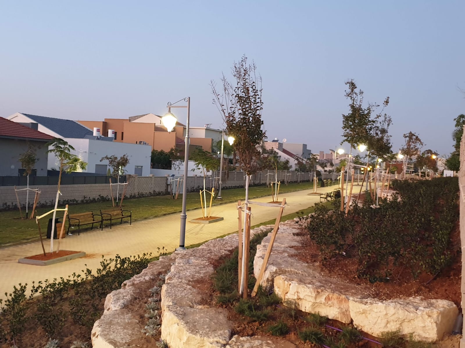 טבקול דני ובניו בע"מ - 8 טבקול דני ובניו בע"מ - 8