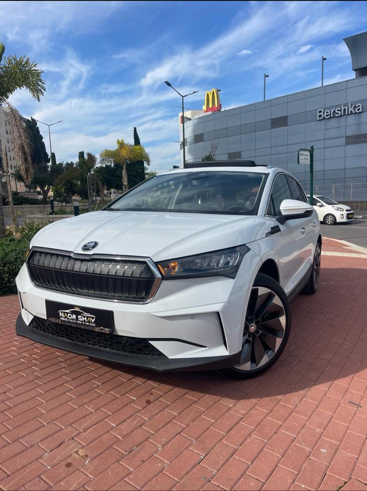 Naor Shay Vehicle Importers - 6