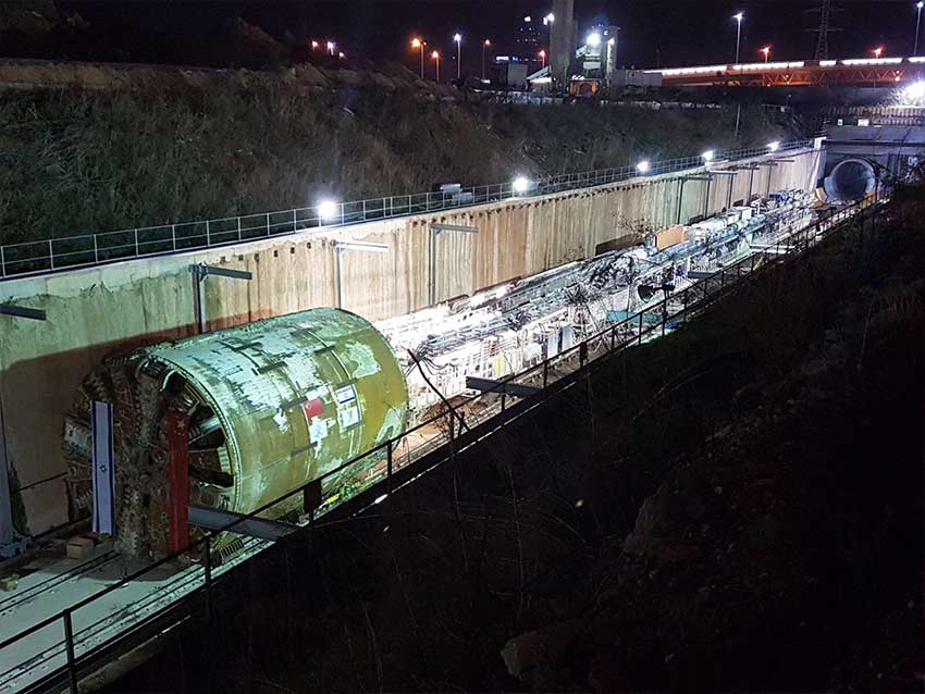 א.ספיבק חברה להנדסה בע"מ - הקו האדום מכונת ה-TBM א.ספיבק חברה להנדסה בע"מ - הקו האדום מכונת ה-TBM