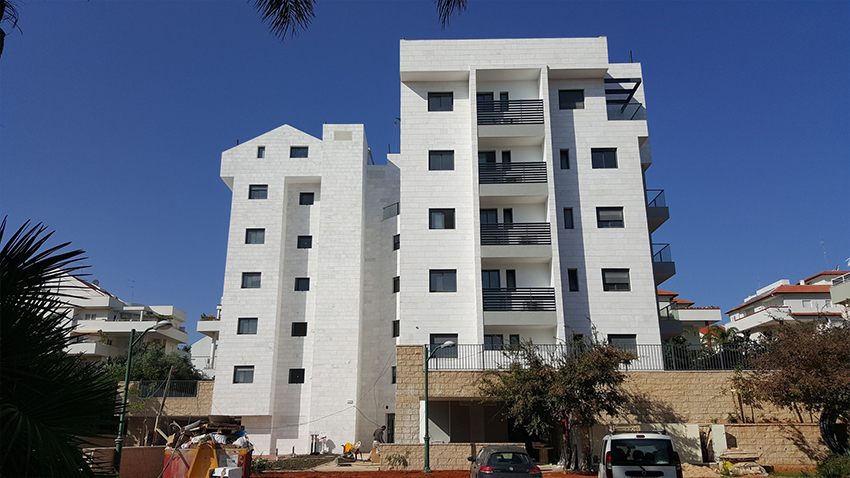 קבוצת דוידסון - אנה פרנק, שכונת הפרחים, רעננה קבוצת דוידסון - אנה פרנק, שכונת הפרחים, רעננה