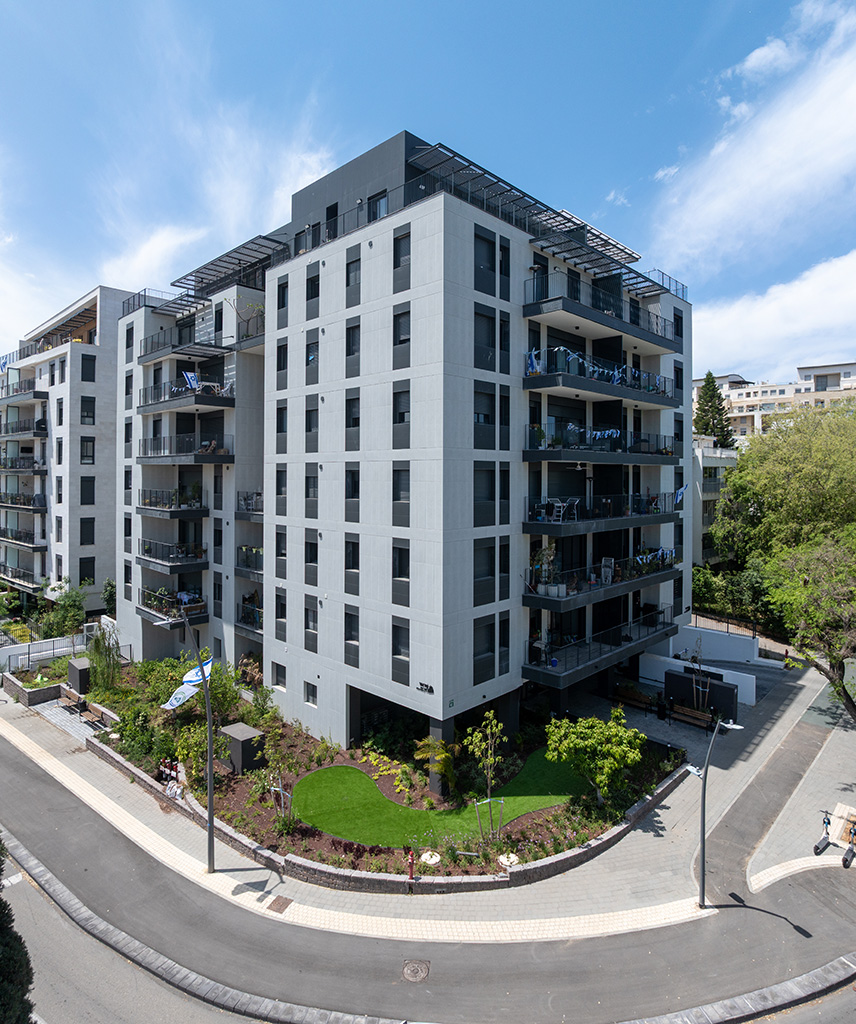 Shador (Group) - 62 Bialik, Ramat HaSharon