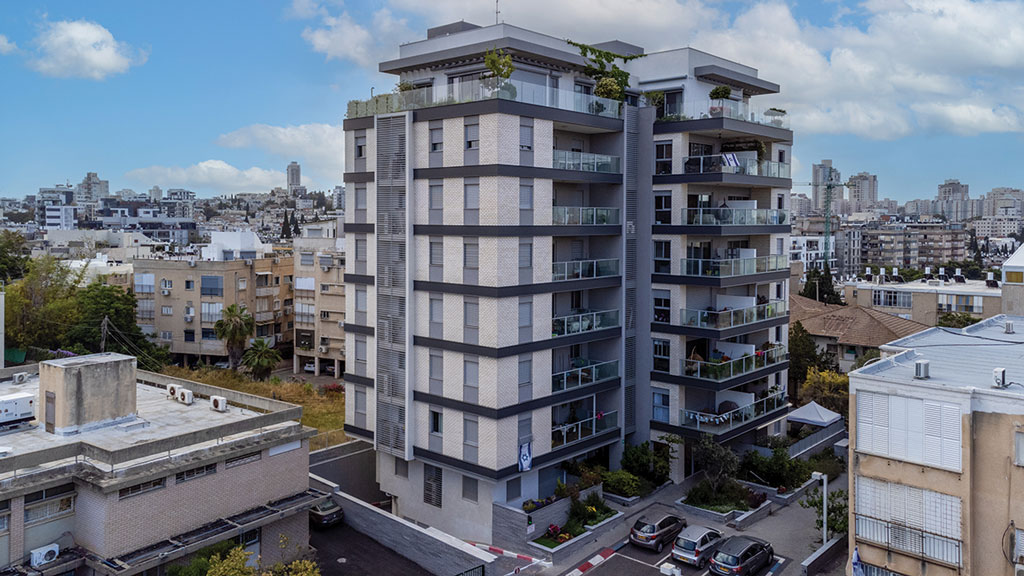 Shatban Inc. - 4-6 Mordei HaGetaot St., Givatayim