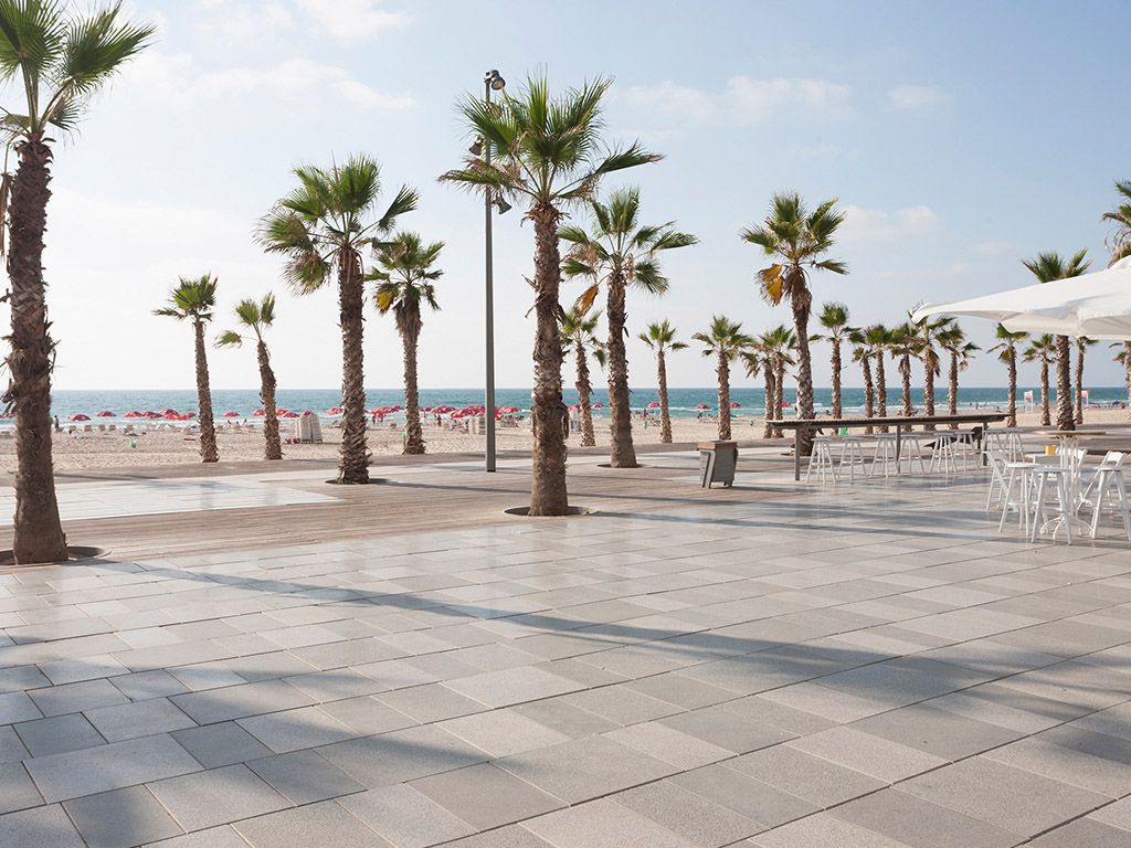 קבוצת אקרשטיין בע"מ - ריצופים טיילת בת ים קבוצת אקרשטיין בע"מ - ריצופים טיילת בת ים