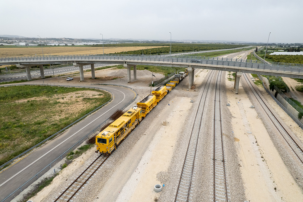 קבוצת M הנדסה (אי.שטרן, גיאוכום, פיג'יאל, אתגר, AES, הוניג) בע"מ - אתגר - מסילה מזרחית