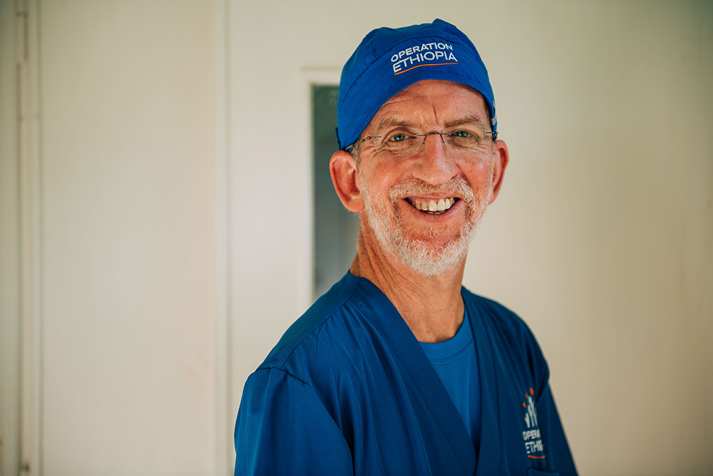 Prof. Morris Hartstein - יחצ