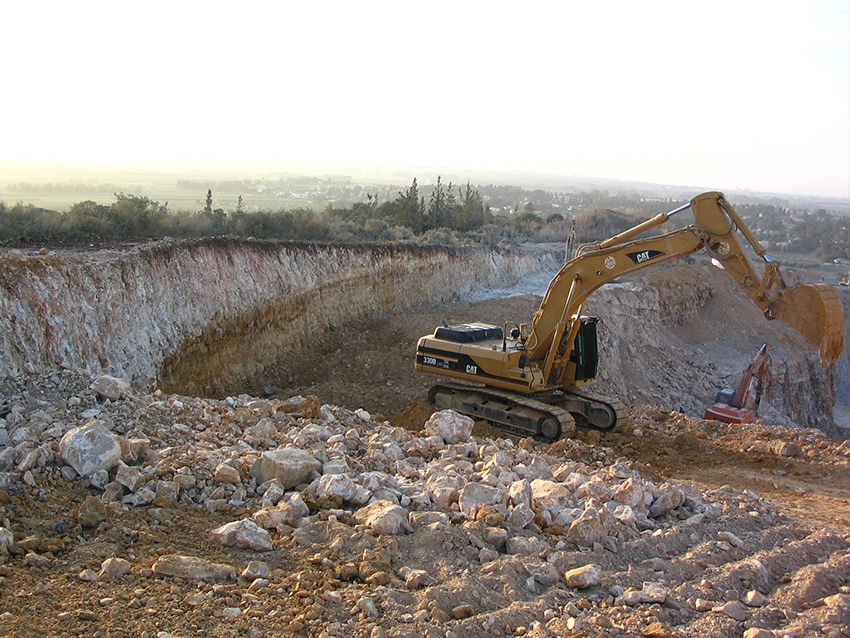 אולניק חברה להובלה עבודות עפר וכביש - 1 אולניק חברה להובלה עבודות עפר וכביש - 1