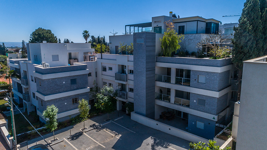 H.K.R. Group Ltd. - Yabok 4-6 Ramat Hasharon
