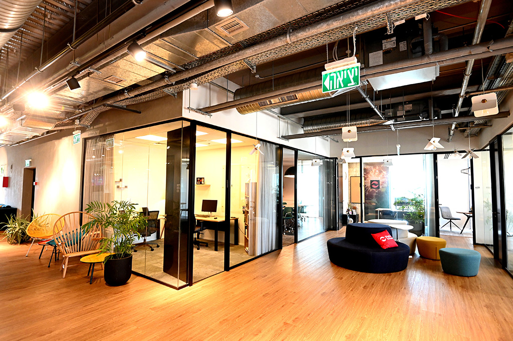 Digital Turbine - Office