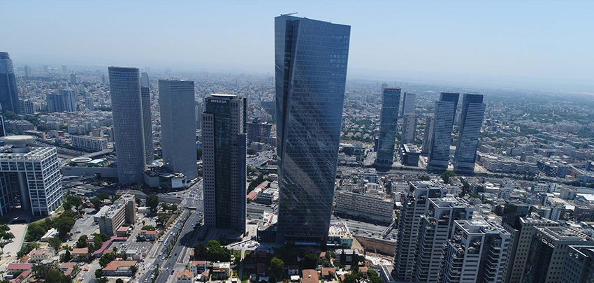 פרל כהן צדק לצר ברץ - 1 פרל כהן צדק לצר ברץ - 1