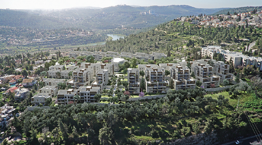 אזורים חברה להשקעות בפתוח ובבנין בע"מ - מוצא עילית אזורים חברה להשקעות בפתוח ובבנין בע"מ - מוצא עילית