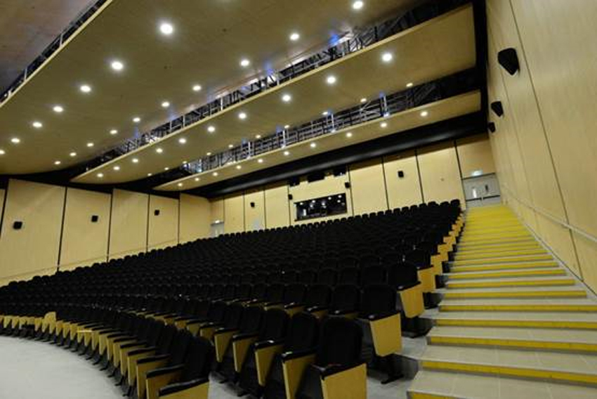 Poran Shrem - Auditorium
