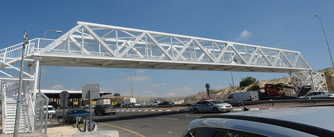 Scarlat Shenkar Engineers Ltd. - Pedestrian Bridge Maccabim barrier – Road 443