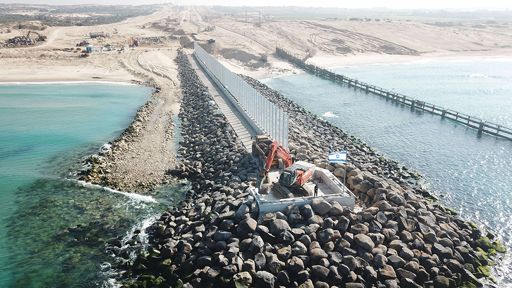 Olenik Group - Construction of the Gaza Underwater Barrier for the Ministry of Defense