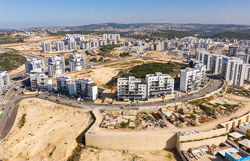 אילה אגם - נוף אגם, חריש