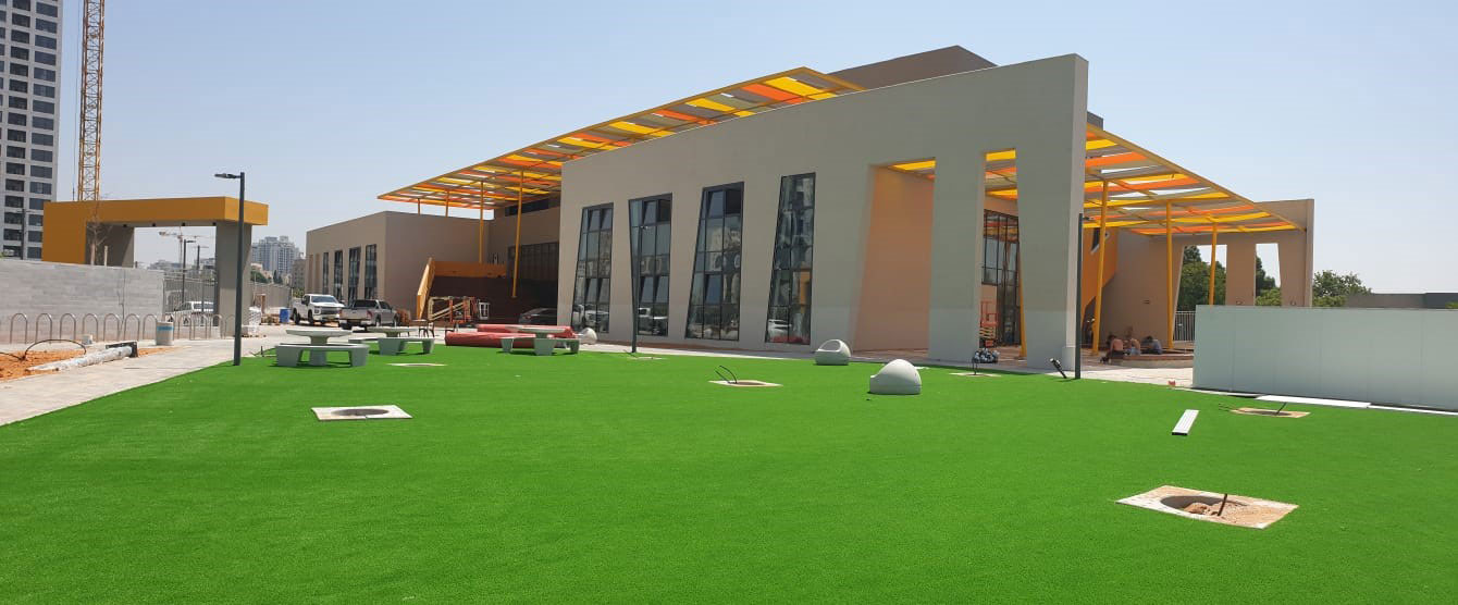 Poran Shrem - Wings of Wind School in Givat Shmuel