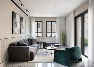 4 Barama Ltd. - 9 Porush (Interior)