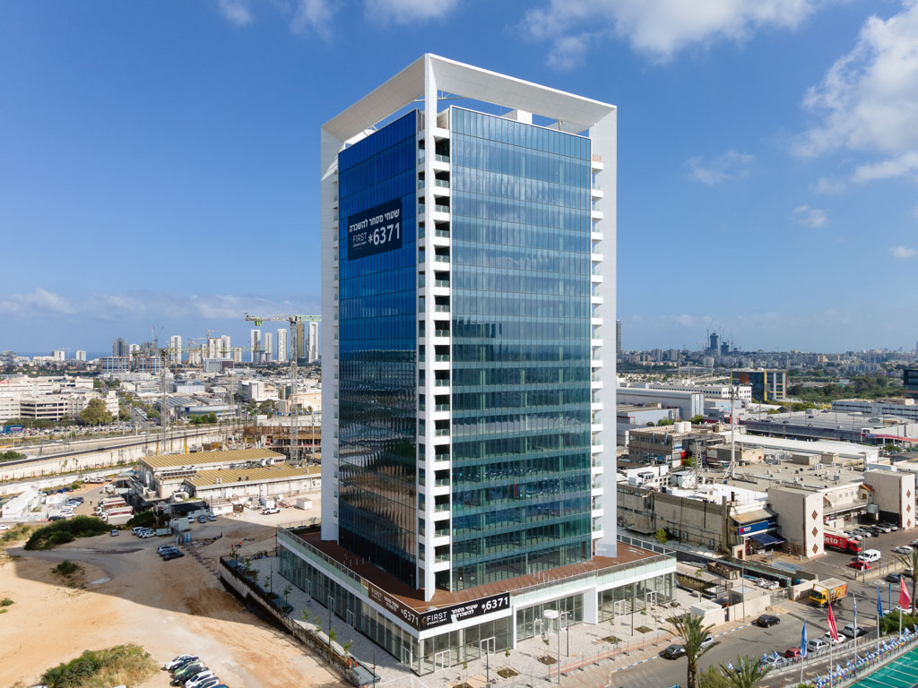 Danya Cebus Ltd. - Red Sun, Rishon LeZion