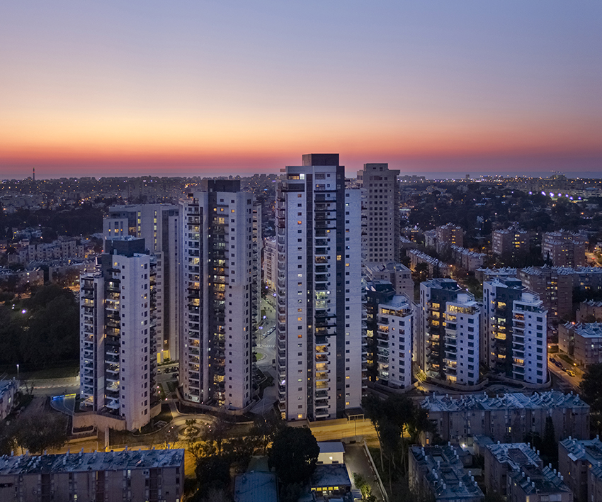 מטרופוליס התחדשות עירונית ויזמות נדל"ן - מתחם גרין פארק, תל-אביב. 447 יח"ד