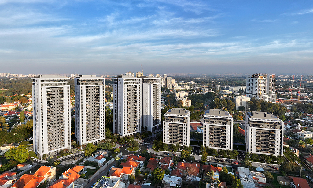 Donietz Elad - Neve Magen HaHadasha, Ramat HaSharon