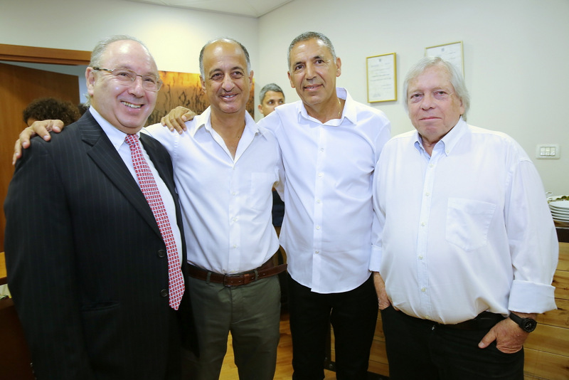 ניב קנטור