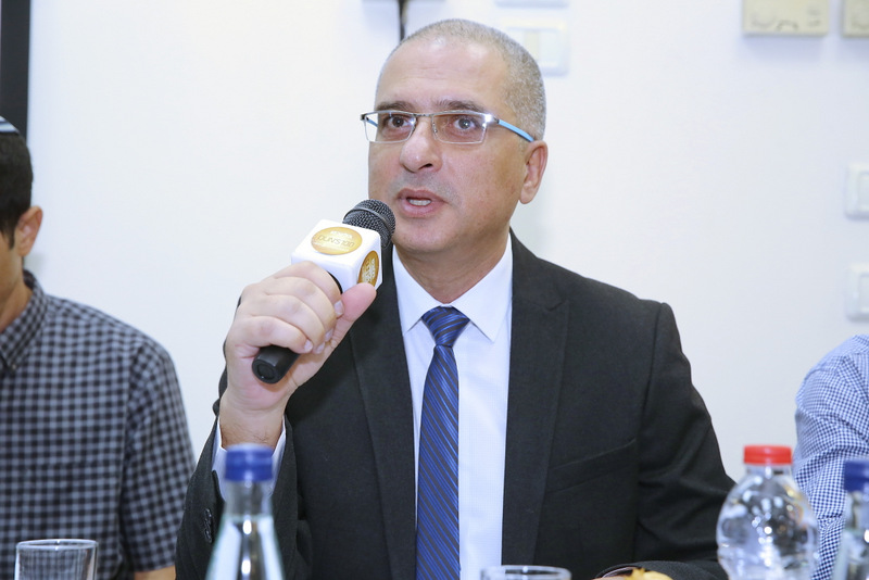 ניב קנטור