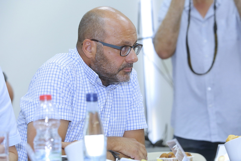 ניב קנטור