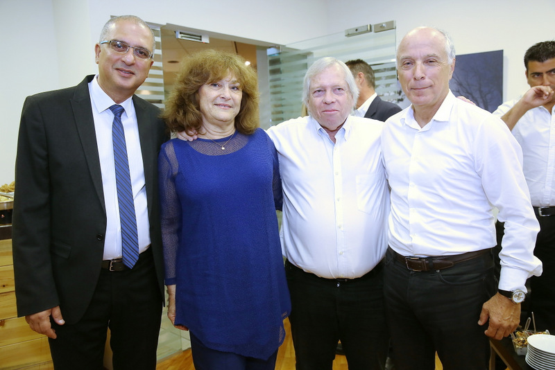 ניב קנטור