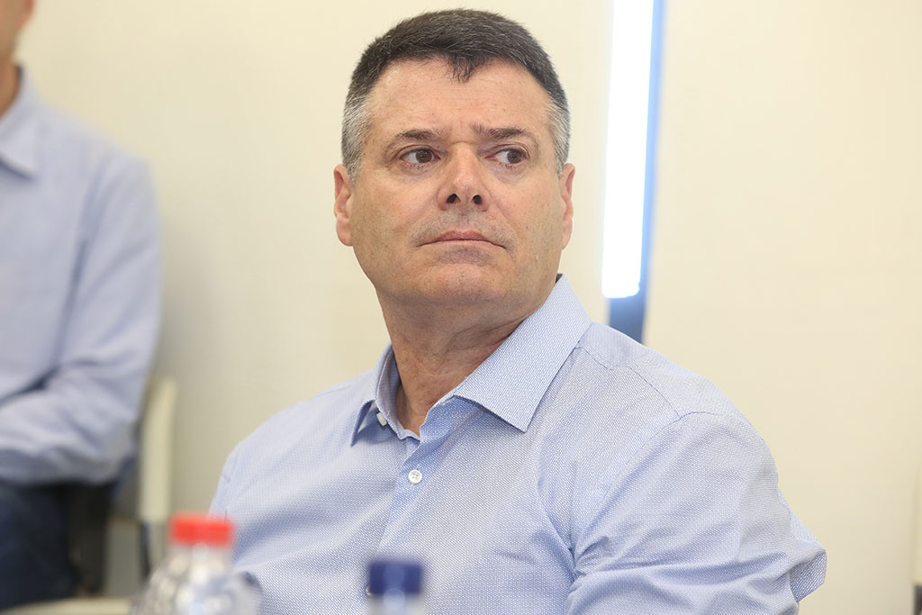 ניב קנטור