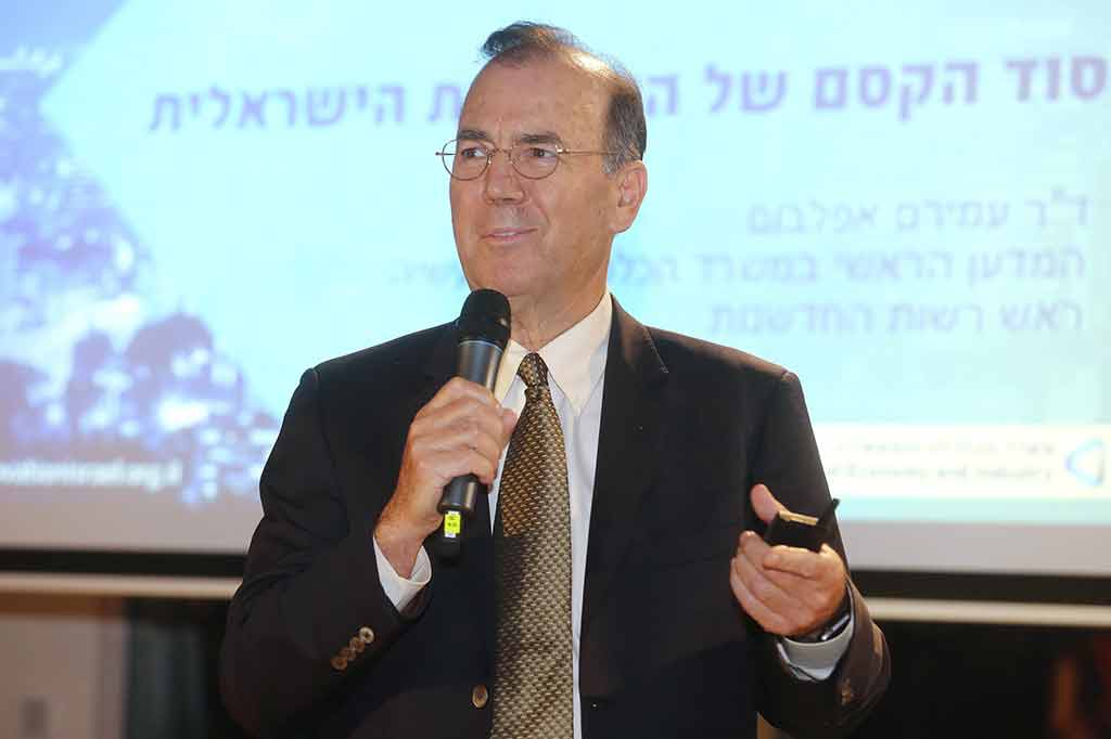ניב קנטור