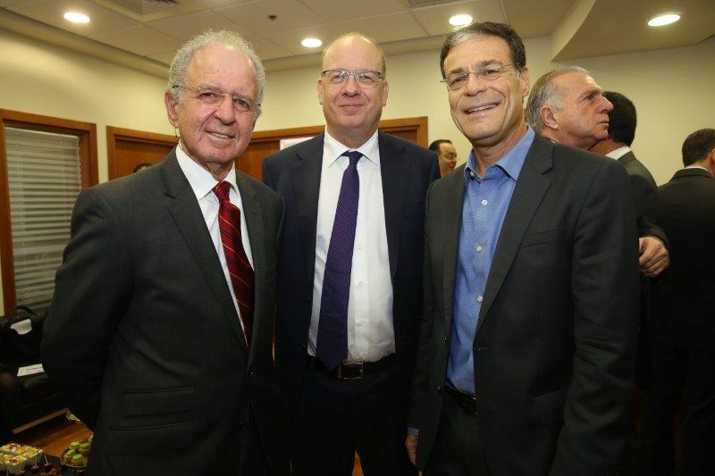 ניב קנטור