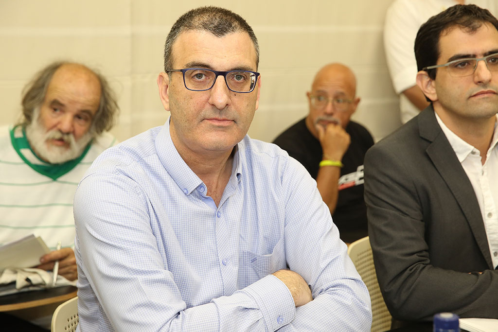ניב קנטור