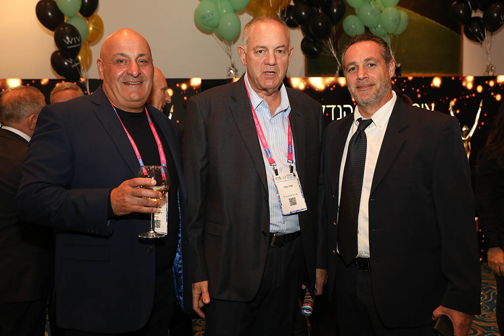 ניב קנטור