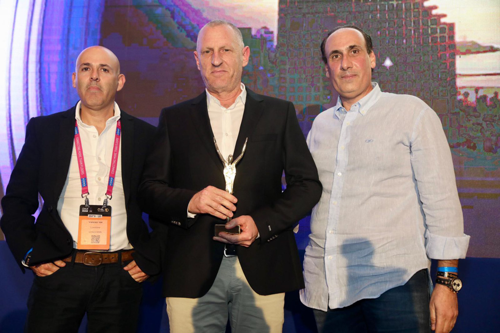 ניב קנטור