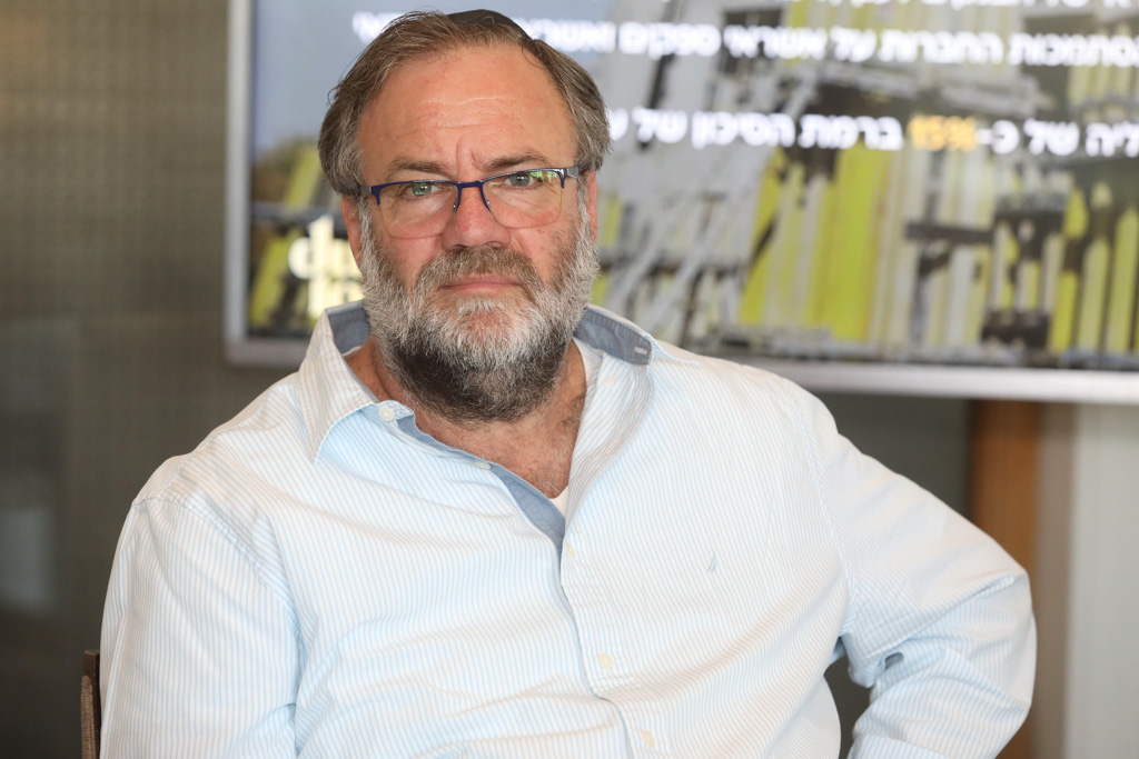 ניב קנטור