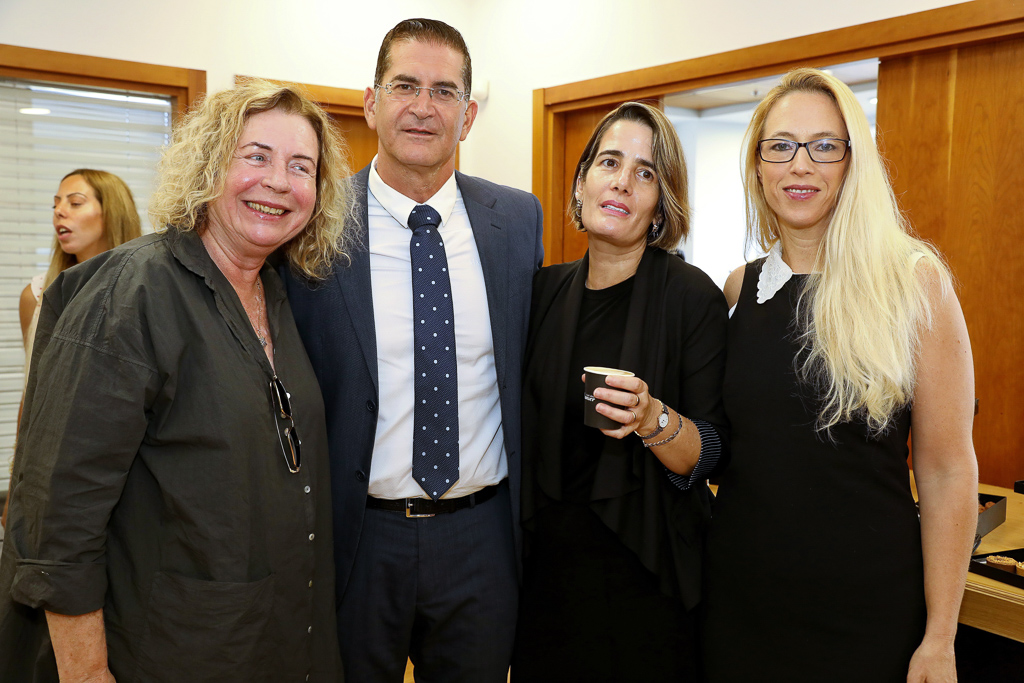 ניב קנטור