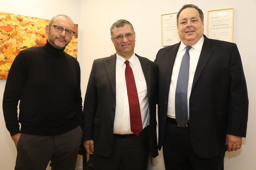 ניב קנטור