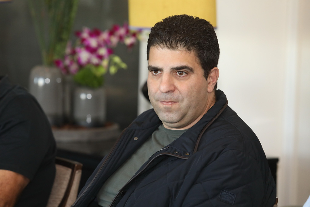 ניב קנטור