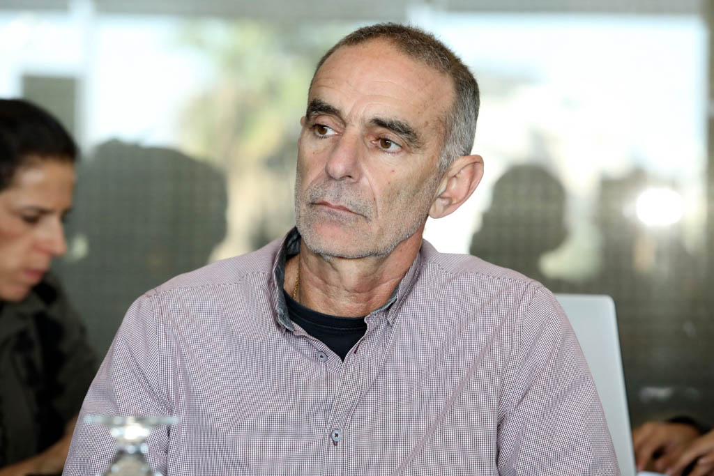 ניב קנטור