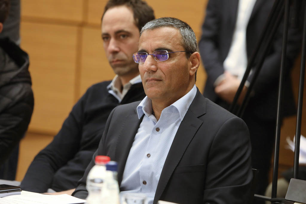 ניב קנטור