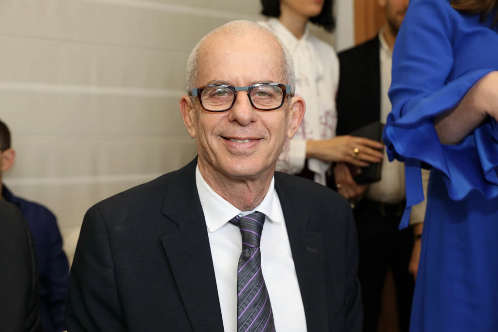 ניב קנטור