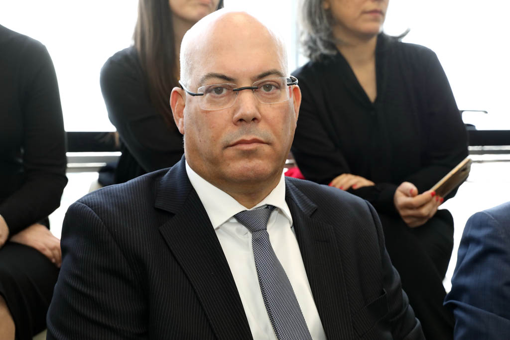 ניב קנטור