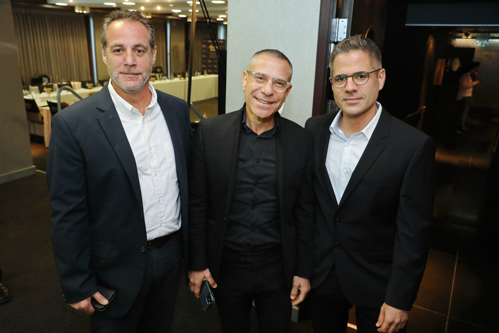 ניב קנטור