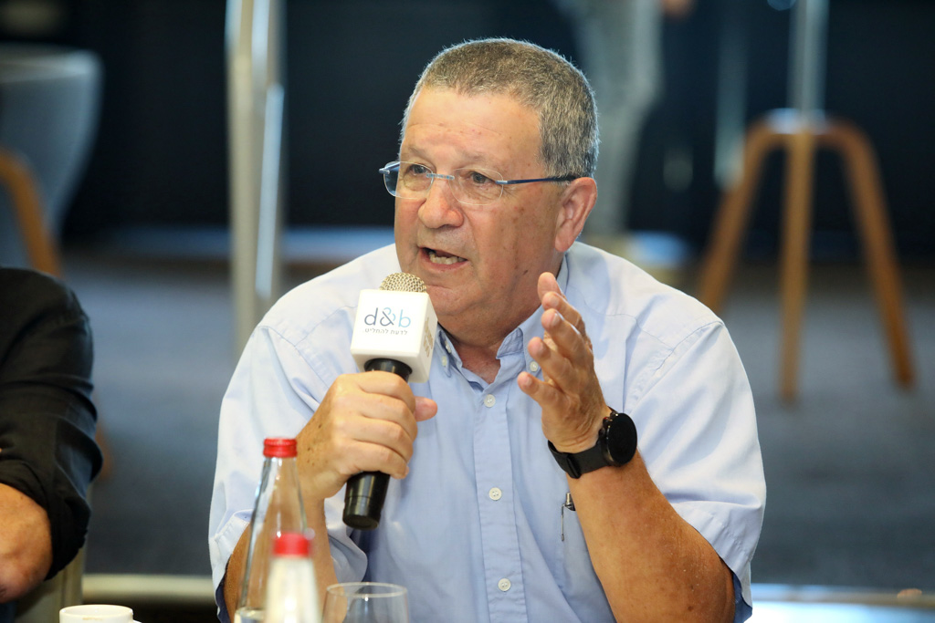 ניב קנטור